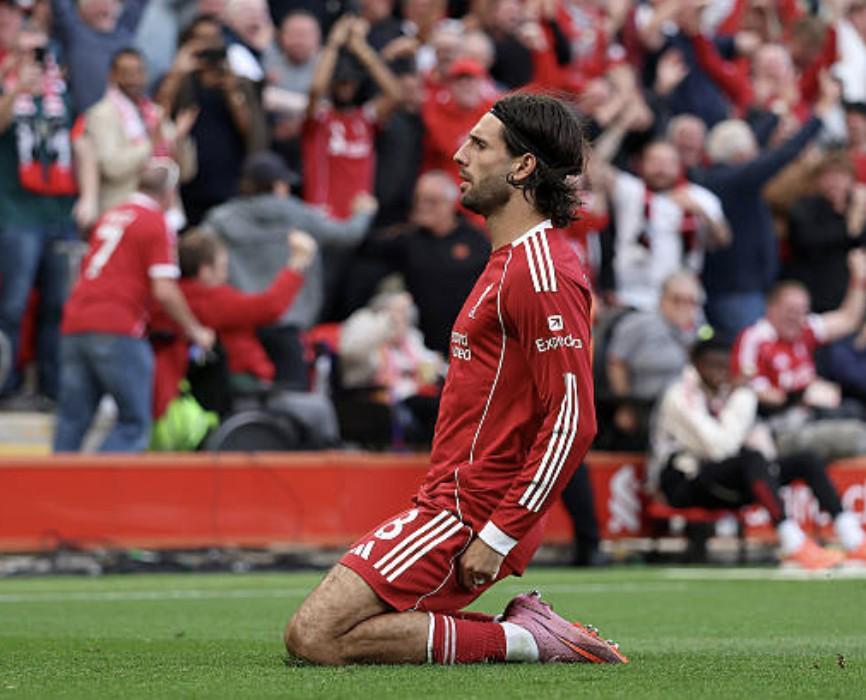 开云体育下载-索博斯洛伊：我也无法解释这个球是怎么踢出来的，只是多练习