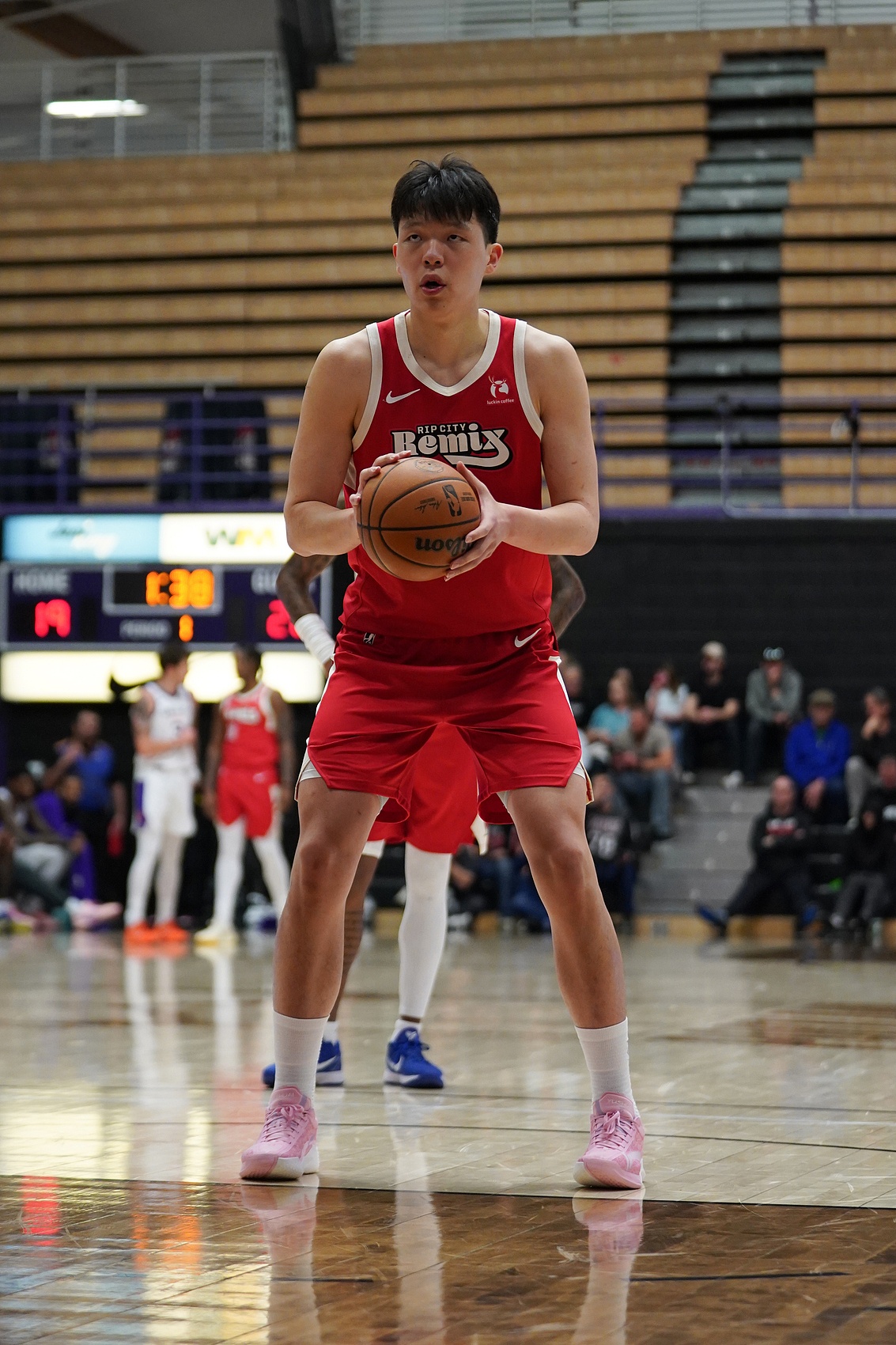 开云下载-媒体人：杨瀚森表现和对方防守关系不大 纯粹自己打得不好还得练