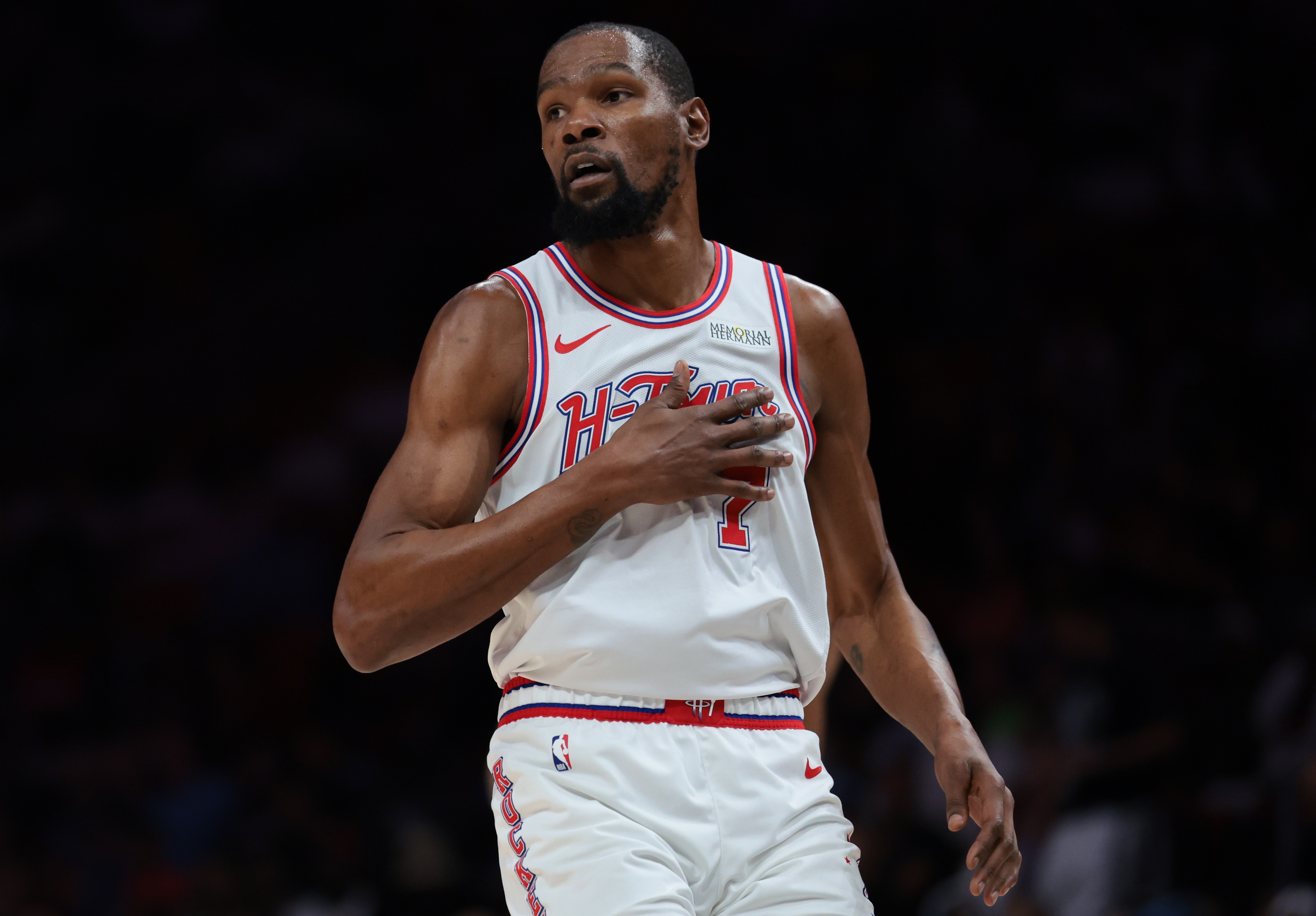 开云体育网址-杜兰特：今天防守非常出色 迫使对手陷入阵地进攻&amp;勉强投篮