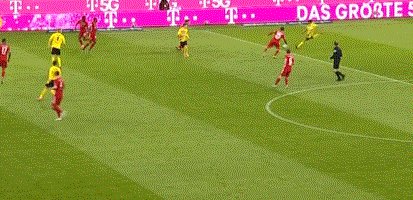 开云体育网址-【德甲】哈兰德2响伤退 莱万戴帽 拜仁4比2逆转多特